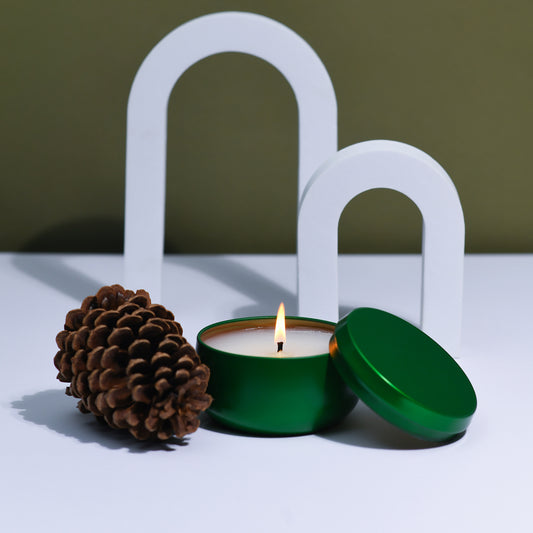 Pineiro Candle Tin